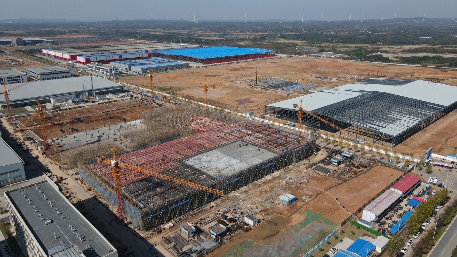 奧特維與華晟簽訂戰(zhàn)略合作協(xié)議